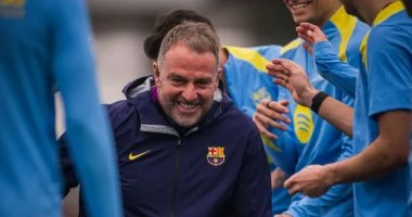 هانزي فليك يدخل تاريخ برشلونة مدرباً ويتشارك إنجازاته مع كبار المدربين في الدوري الإسباني